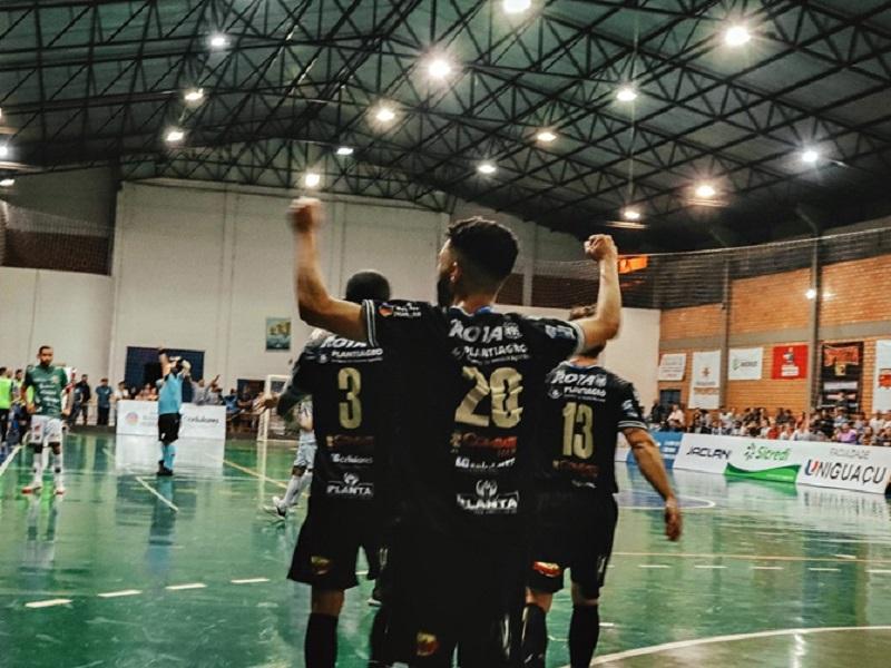 Goleiro brilha nos pênaltis e Sub-17 conquista vaga na final da Copa Mundo  do Futsal – Palmeiras